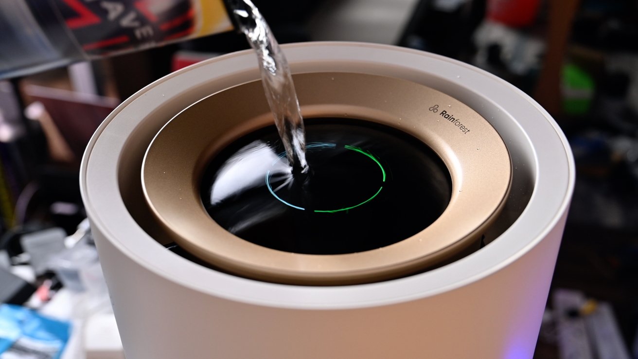 Refilling the water from the top