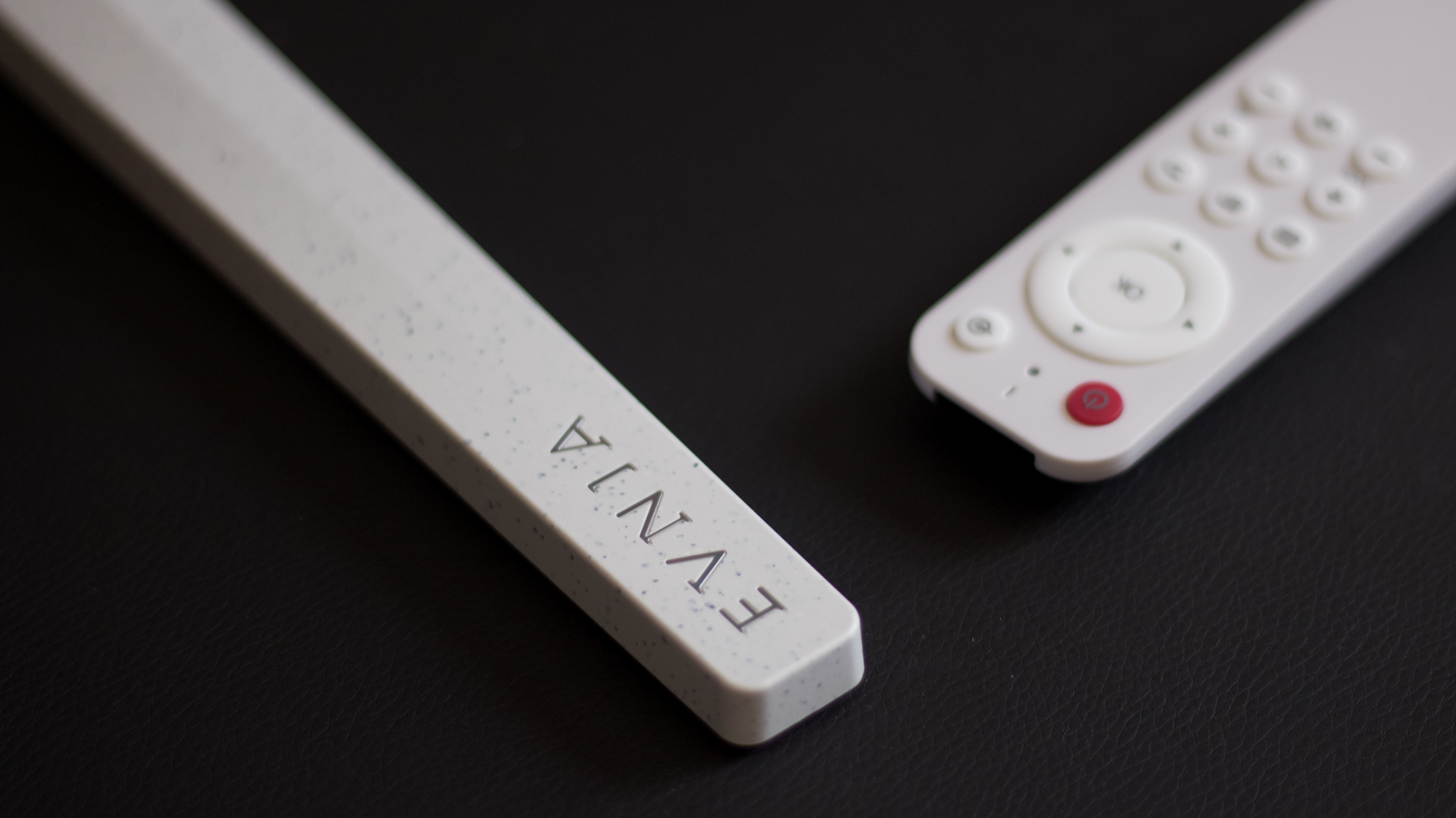 Philips Evnia OLED 42 Review